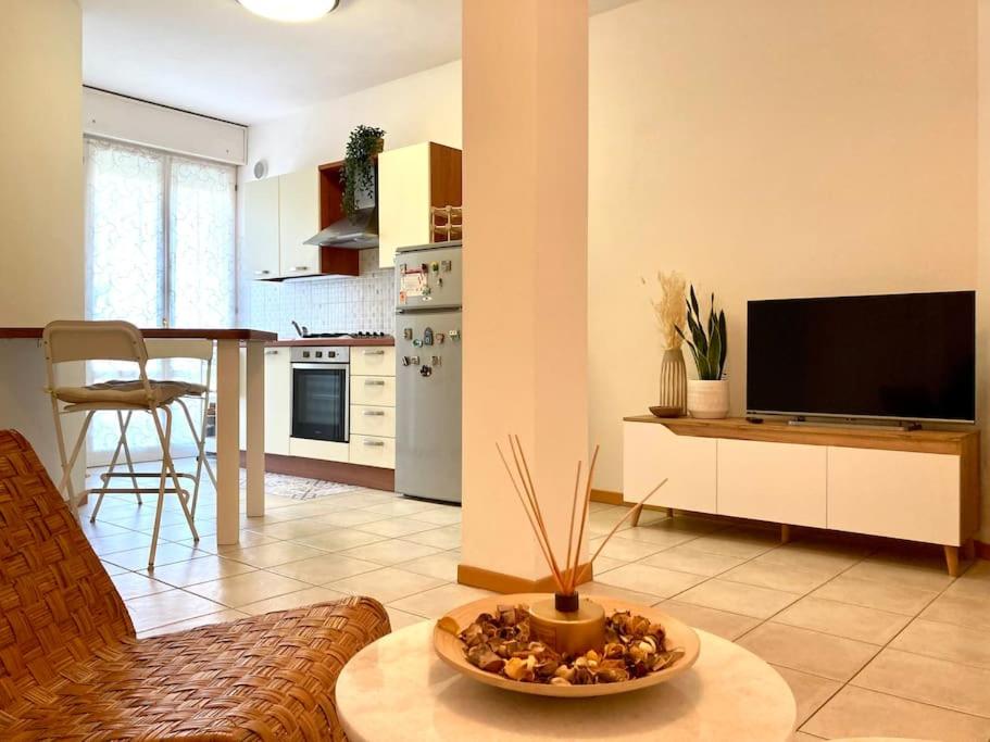 Il Cedro con wi-fi e parcheggio gratuiti – Lucca